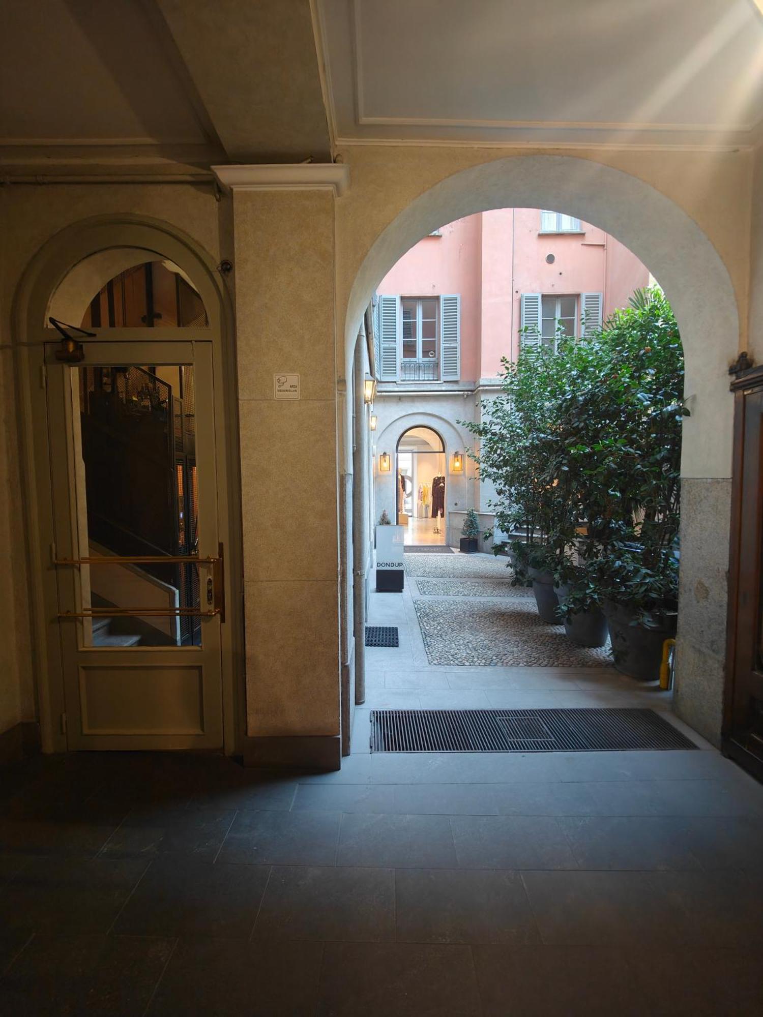 Appartement Spiga 50 By Cortivo House à Milan Extérieur photo